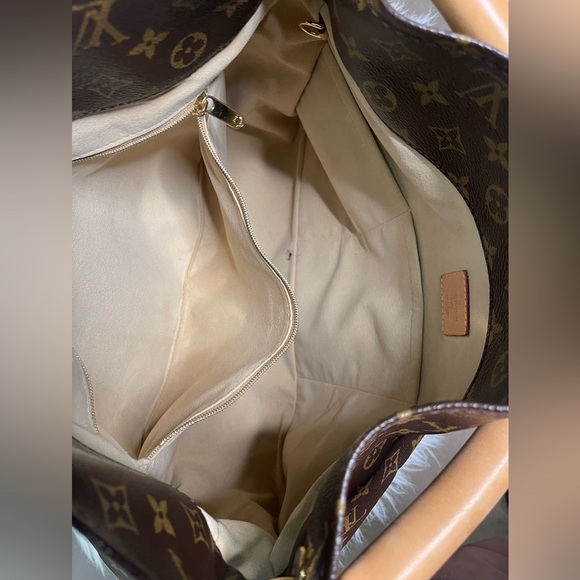 HOLD🔥Authentic LOUIS VUITTON Monogram Artsy MM Bag - Picture 15 of 16